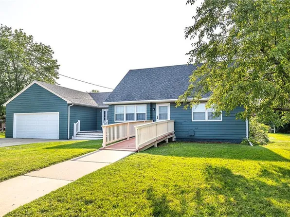 34 4th Street, Black River Falls, WI 54615