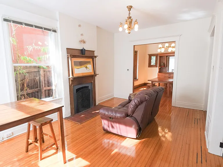 1535 N Saint Paul St — Photo 14