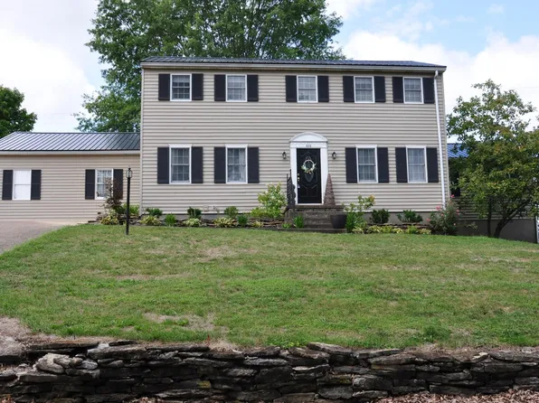 686 Joyce Ann Cir, Maysville, KY 41056