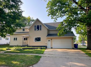 1410 E 1st St, Merrill, WI 54452