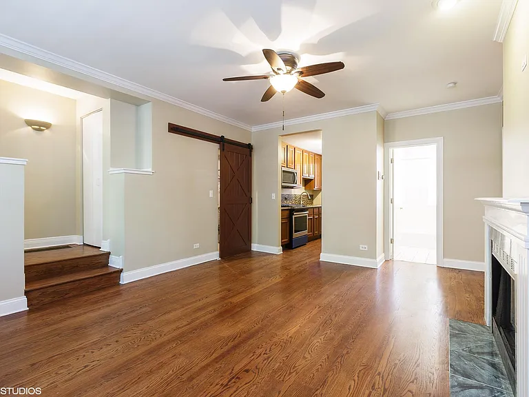 743 W Belden Ave #A — Photo 3