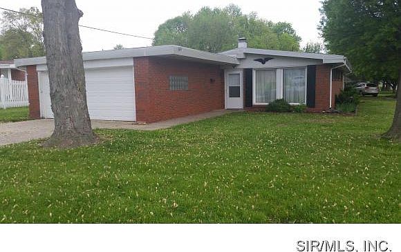 1st image of 610 Wood River Ave