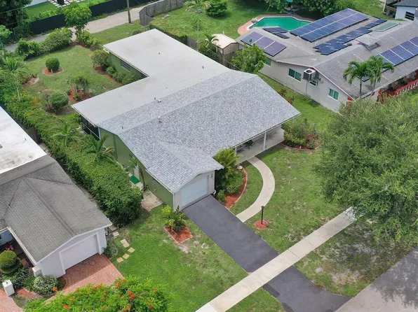 5316 Van Buren Street, Hollywood, FL 33021