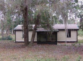 102 Mary Dr, Interlachen, FL 32148