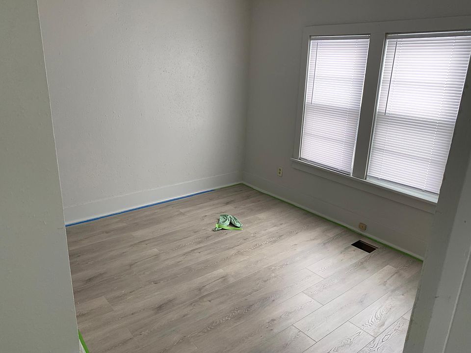 2nd image of 3411 Glenn Ave
