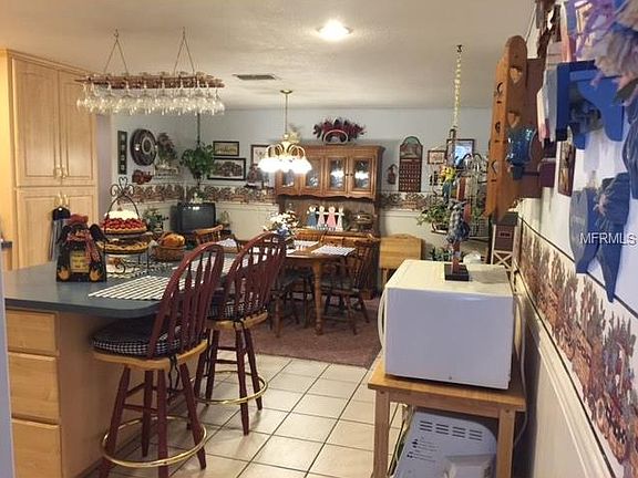 5th image of 2122 Smithfield Cir S