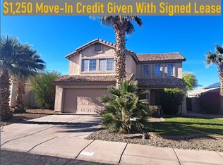 4216 E Raven Rd, Phoenix, AZ 85044