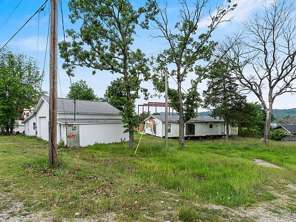 5th image of 410 Tablerock Circle