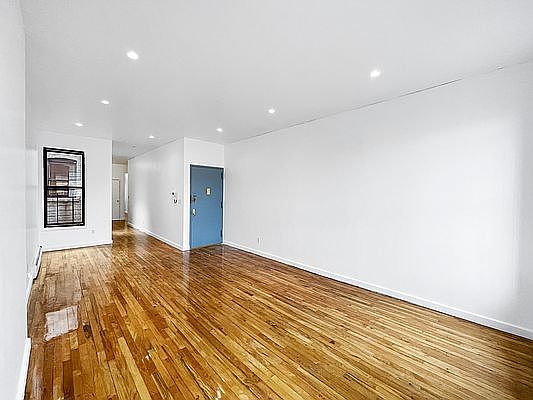 5th image of 314 W 116th St APT 5B