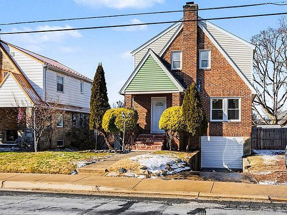 2nd image of 7902 Old Harford Rd