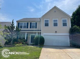 3027 Huntington Ridge Ct, Matthews, NC 28105