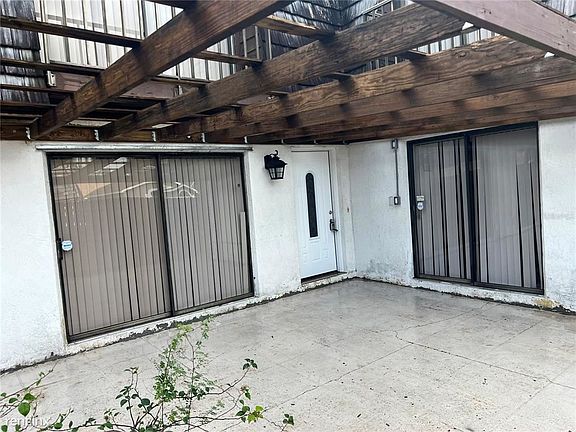2nd image of 1519R Winter Green Blvd