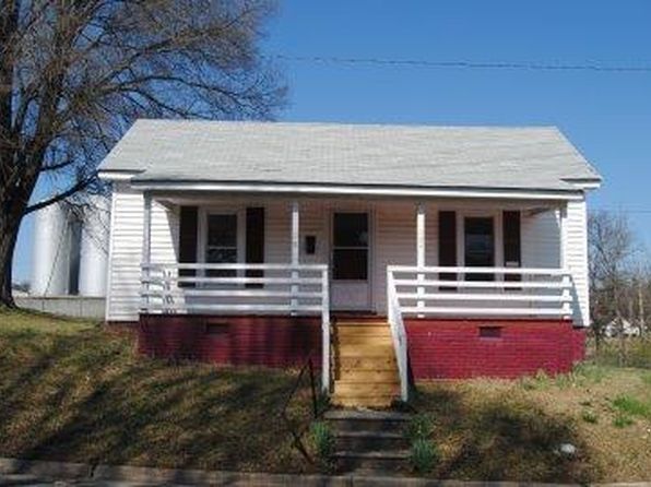 134 Duval St NW