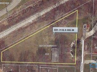 616 Adams St, Defiance, OH 43512