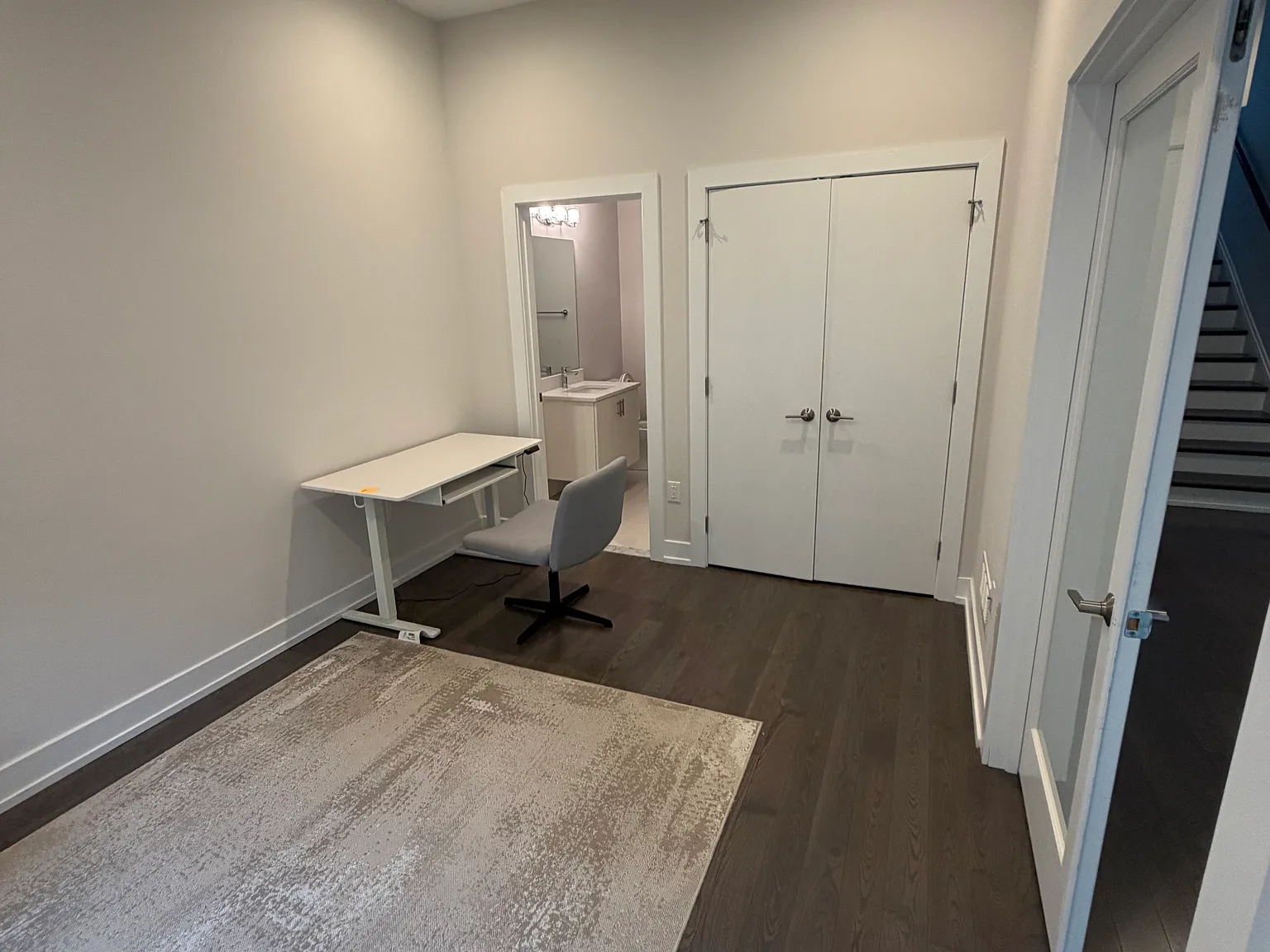 3 bed, 2809 sqft, $4,850 — Photo 4
