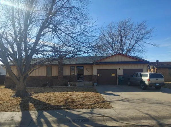 1420 S Pershing Ave, Liberal, KS 67901