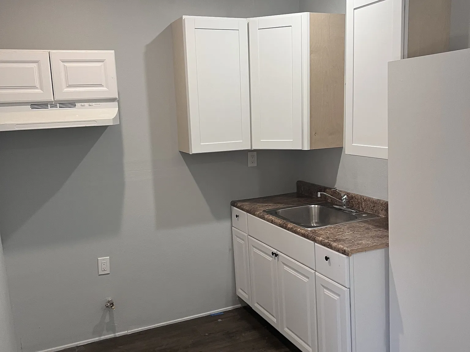 1 bed, 550 sqft, $1,600 — Photo 4