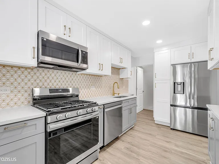 803 Brummel St — Photo 5