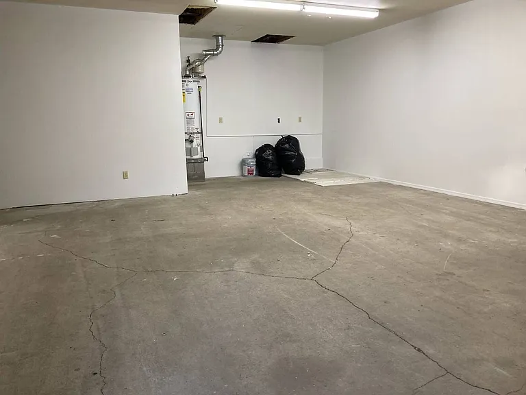 2037 NE Stephens St #1 — Photo 12