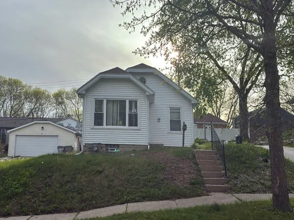 439 S 94th St, Milwaukee, WI 53214