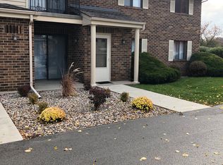 6520 Mariner Dr, Racine, WI 53406