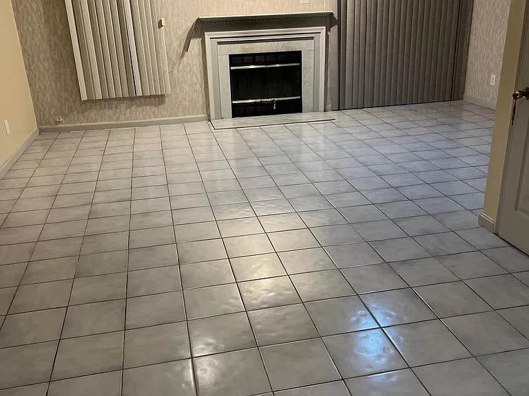 33 Hiddencreek Ct — Photo 13