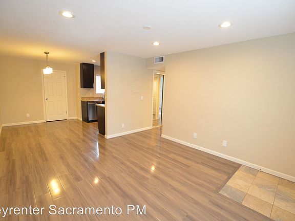 2nd image of 100 Luna Grande Cir Unit 12