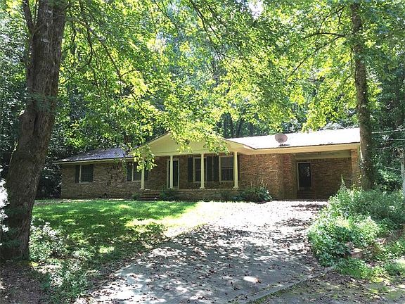 4th image of 235 Martin Head Cir