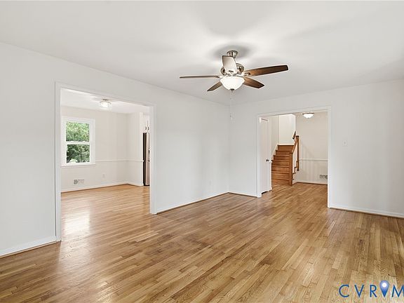4th image of 521 Clauson Rd