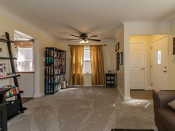4th image of 12903 Eastwood Blvd