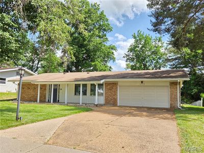 12558 Pepperwood Dr, Saint Louis, MO, 63146