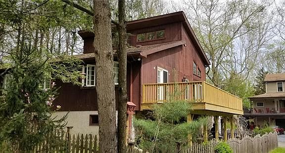 4th image of 2535 N Delaware Dr