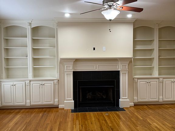 2nd image of 3267 Verandah Pl