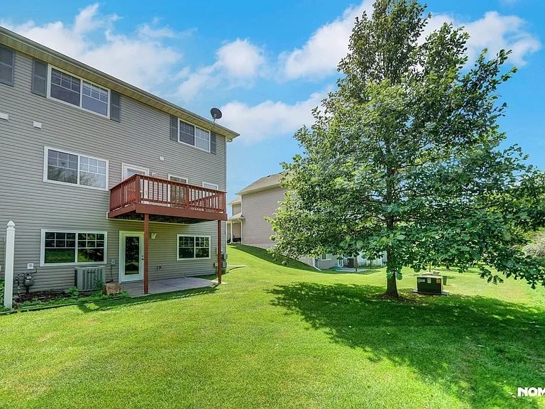 8514 Dewitt Rd — Photo 4