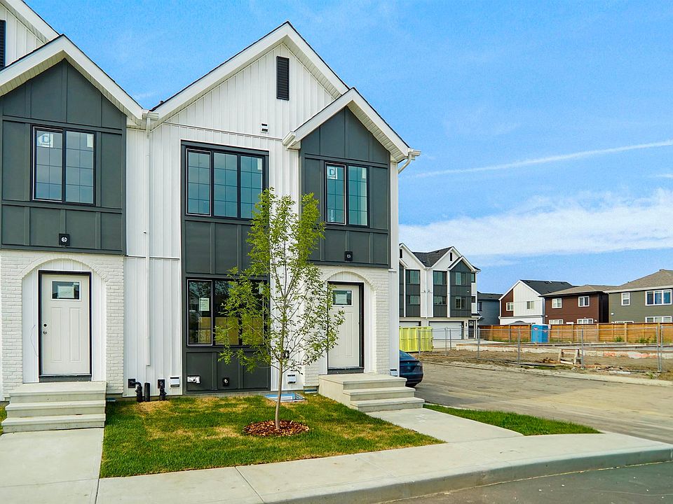 1st image of 17319 5th St NW #32