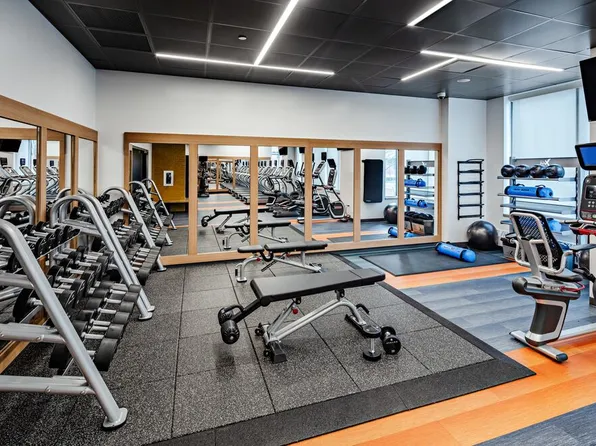 343 Gold Street image 24 of 35