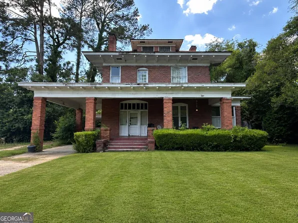 306 Ramsey St, Dublin, GA 31021