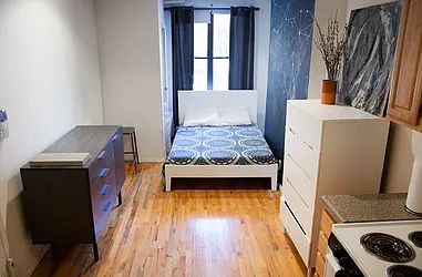 Rented by Easy Rental LLC