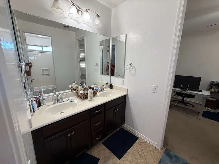 2595 E Ebony Dr — Photo 31