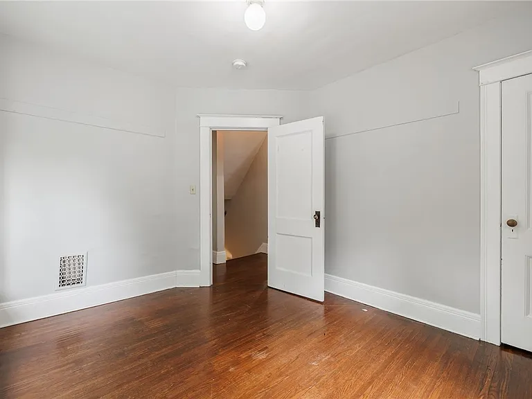 36 Morningside Park — Photo 20