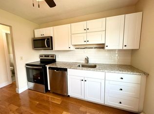 8216 W 31st St #10, Minneapolis, MN 55426