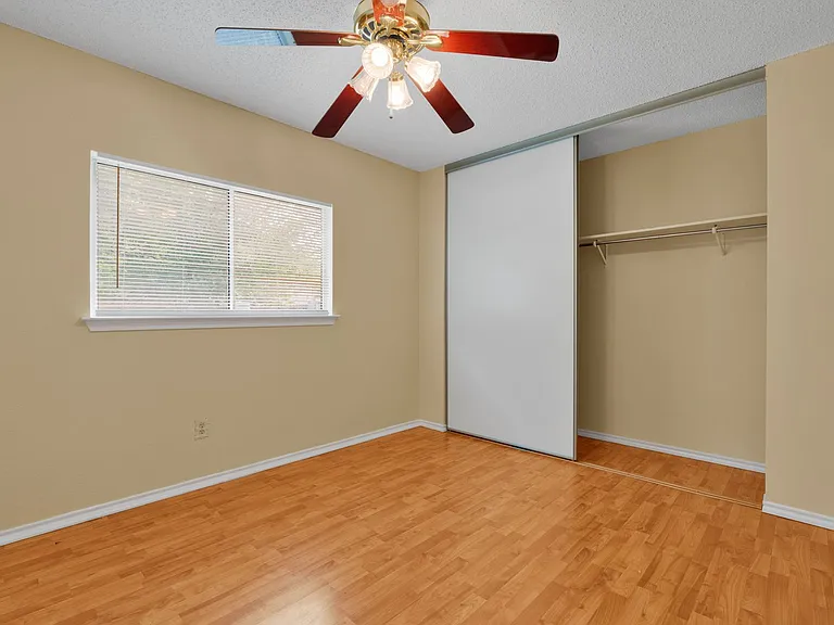 6635 Barton Rock Rd — Photo 14