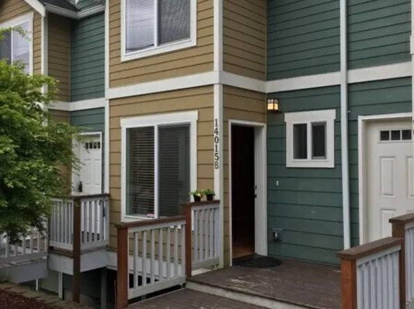 14015 35th Ave NE APT B, Seattle, WA 98125