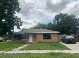 122 W Riverwood Dr, Houston, TX 77076