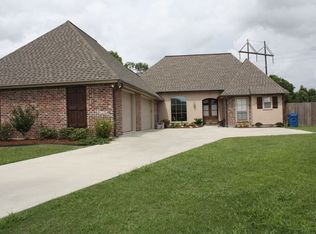 103 Oak Bend Dr, Brusly, LA 70719