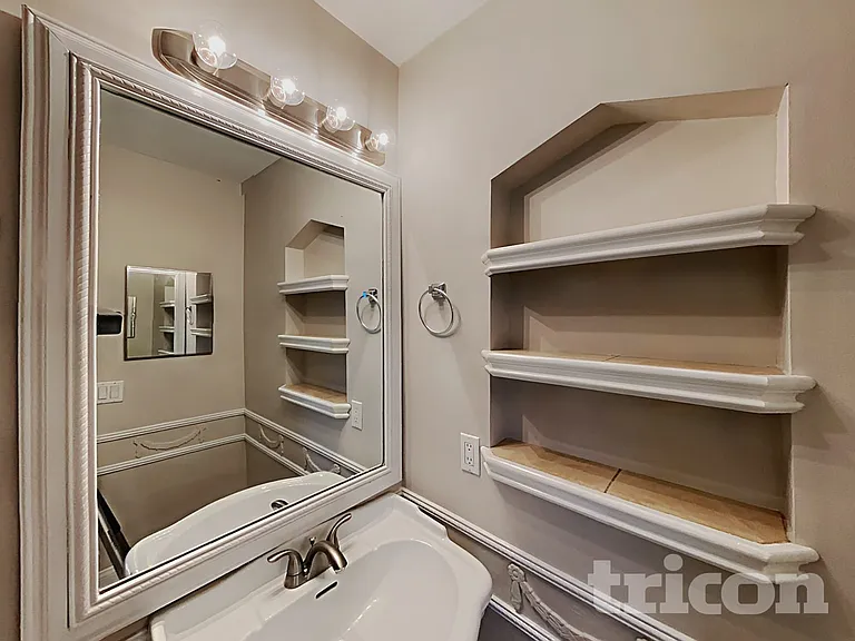 4324 Queensway Dr — Photo 34