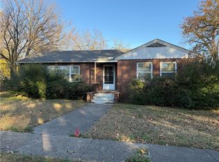 511 N Wright St, Siloam Springs, AR 72761