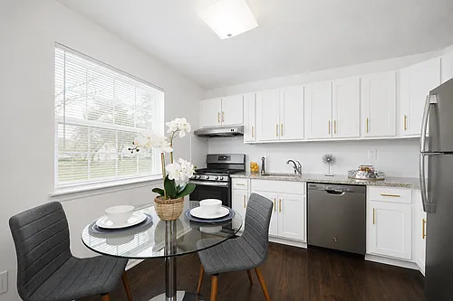 Bridgewater Oaks Photo 1