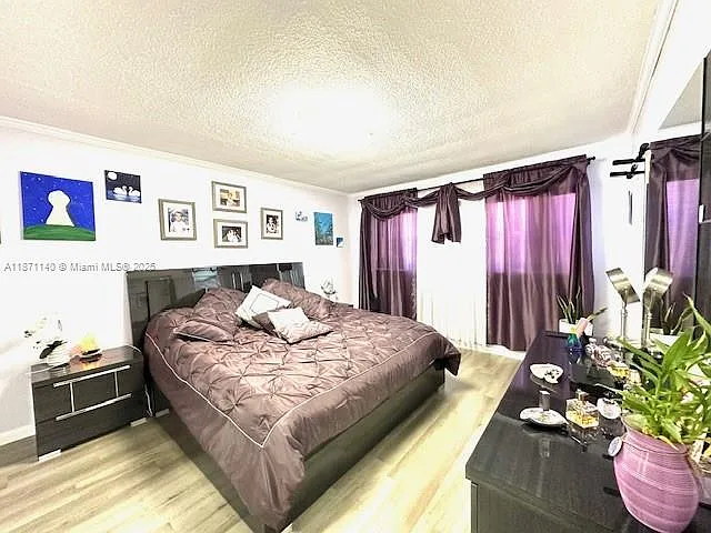 200 NE 12th Ave — Photo 9