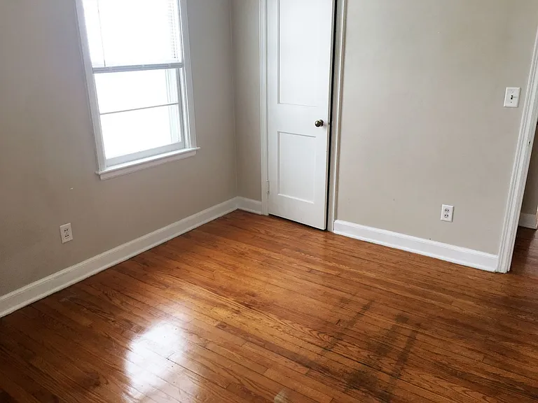 2405 N 6th St — Photo 15